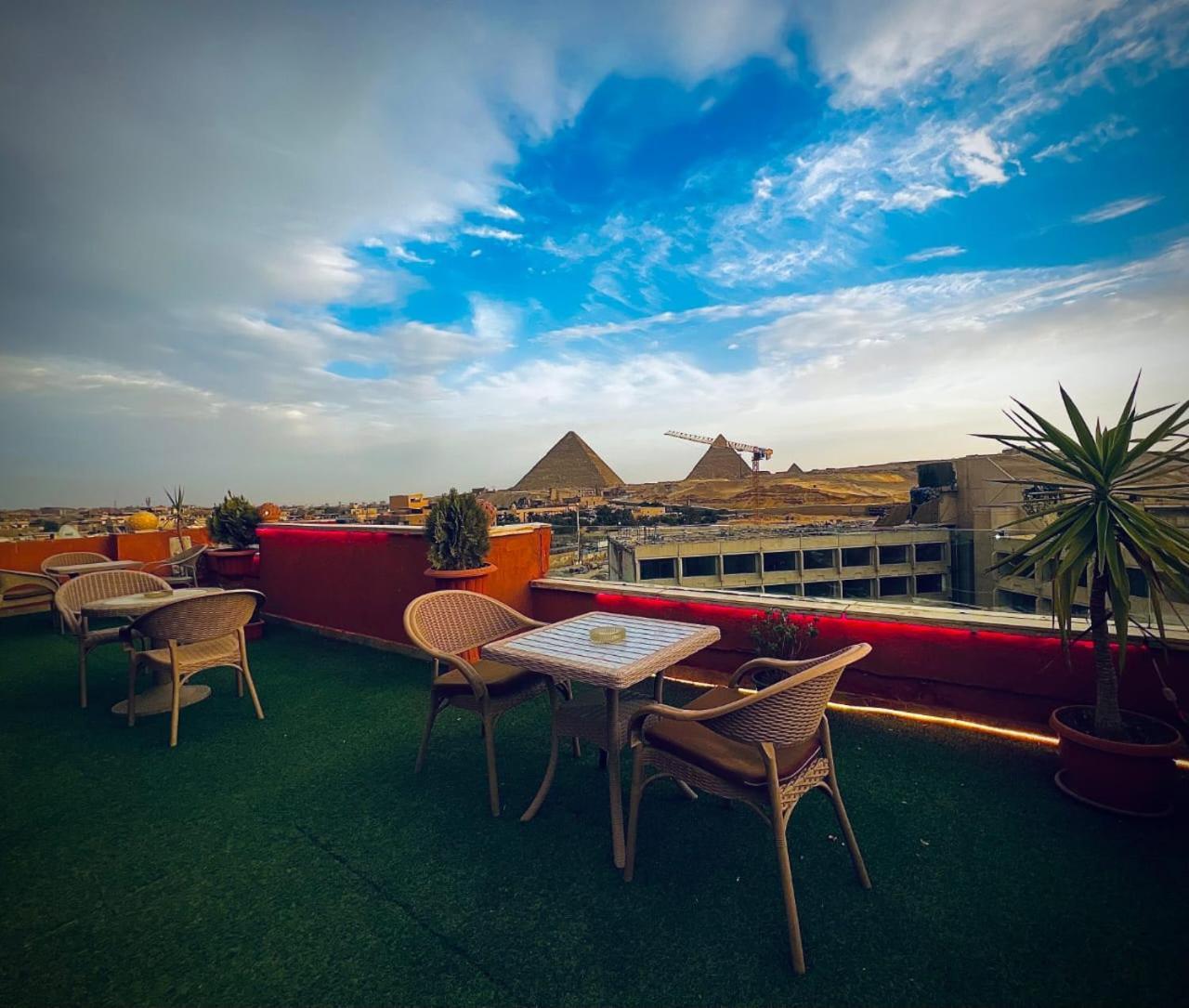 Grand Pyramids Inn Kafrat al Jabal Ngoại thất bức ảnh