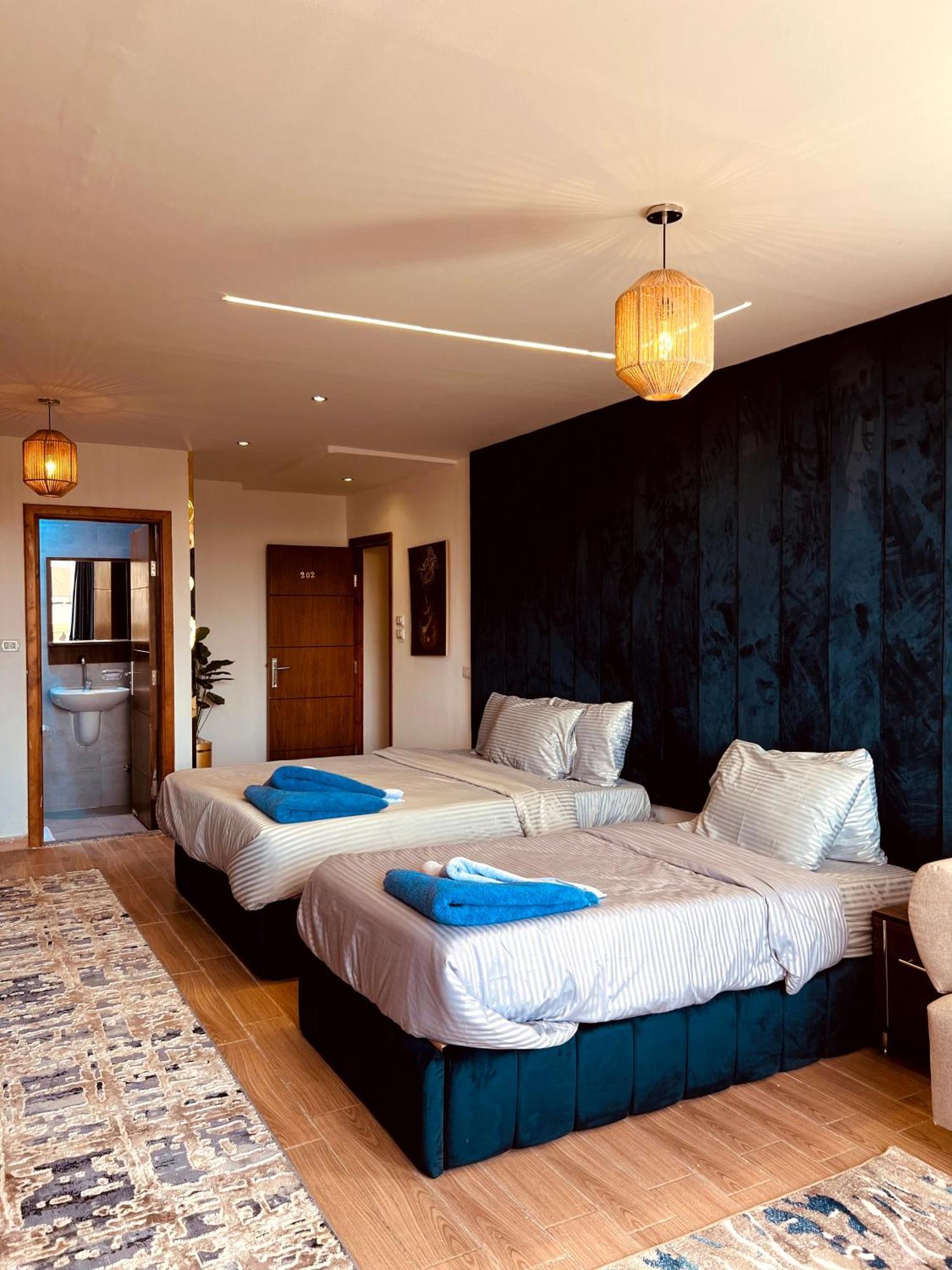 Grand Pyramids Inn Kafrat al Jabal Ngoại thất bức ảnh
